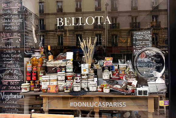 Shop on Rue Mouffetard, Paris